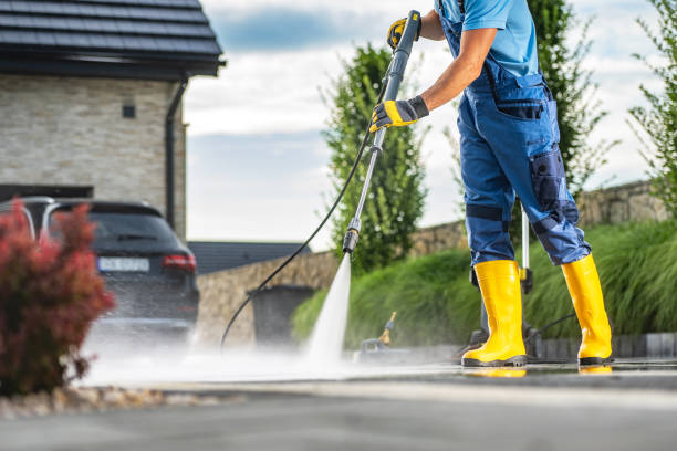 Best Parking Lot and Garage Cleaning  in Trinity, TX